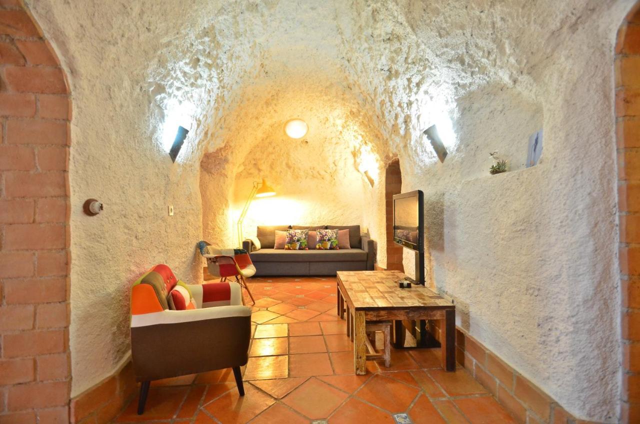 House&Cave Parking And Terrace, In The City Granada Exterior photo